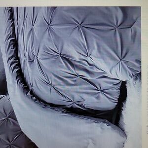 Bedsure Queen Gray Pintuck Comforter  88"x88" brushed microfiber All Season New